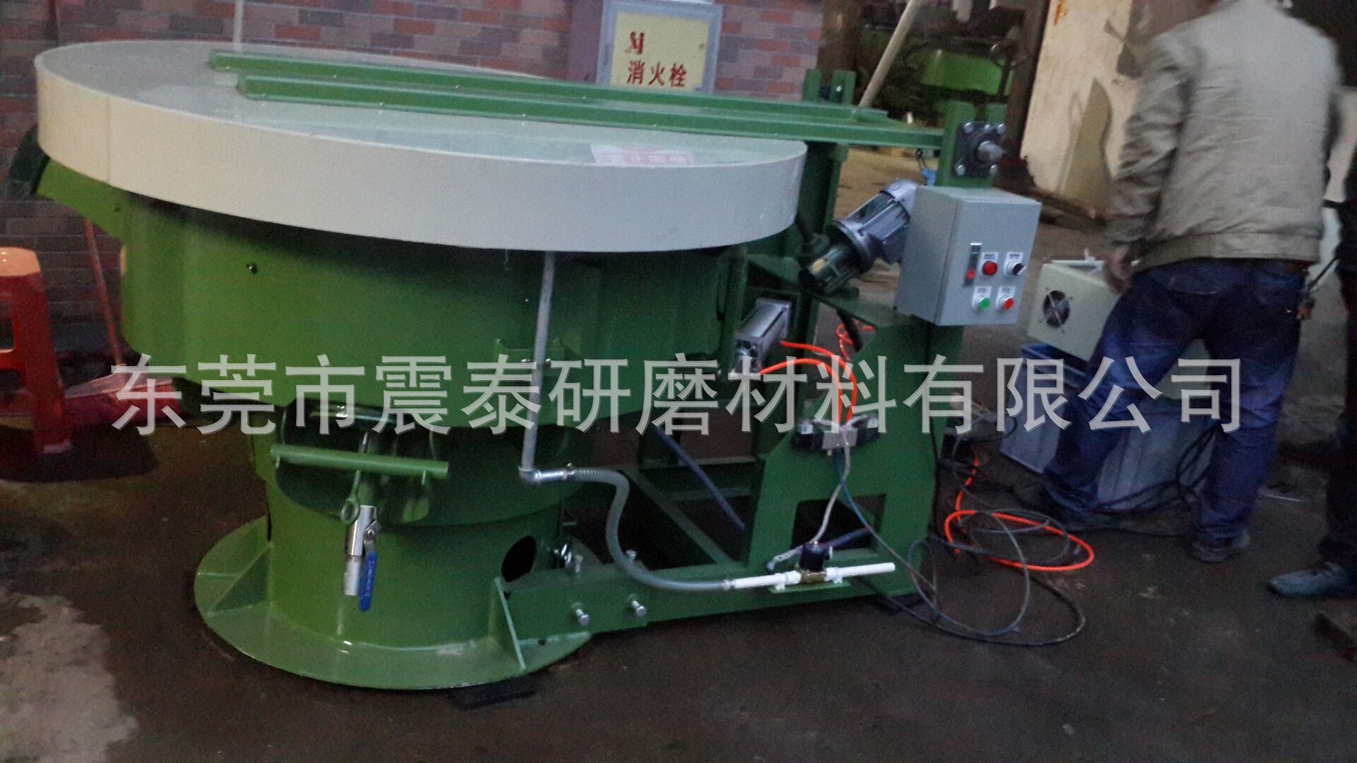 带环保盖自动加水振动研磨机